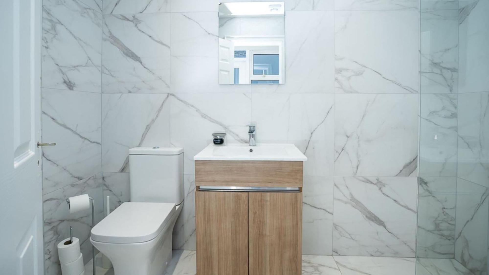 Modern 2 Bdr Apartment At Queens By Belfast City Breaks Екстер'єр фото