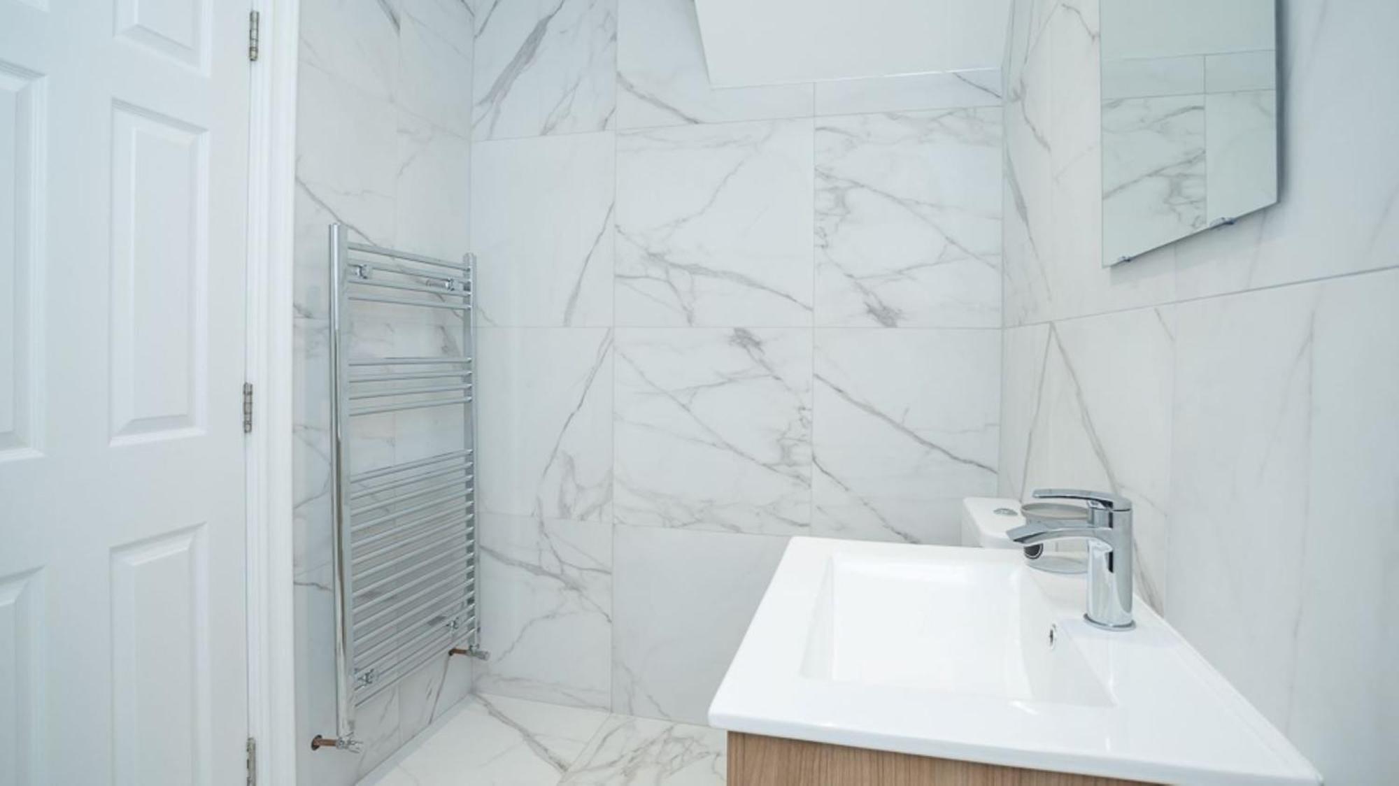 Modern 2 Bdr Apartment At Queens By Belfast City Breaks Екстер'єр фото